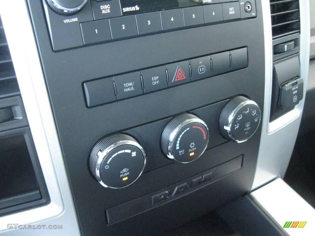 2010 Ram 1500 Big Horn Crew Cab - Stone White / Dark Slate Gray photo #22