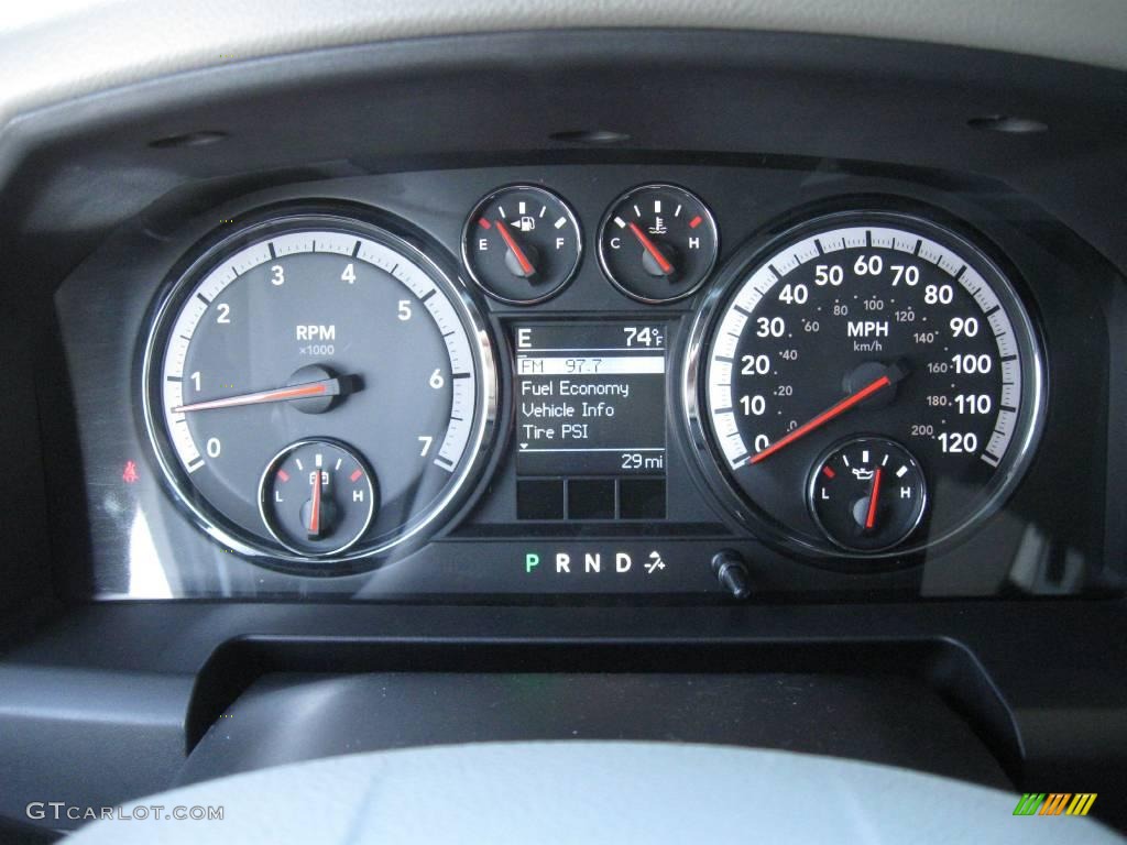 2010 Ram 1500 Big Horn Crew Cab - Stone White / Dark Slate Gray photo #24