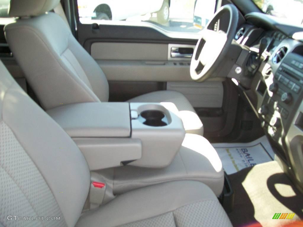 2010 F150 XLT SuperCrew - Oxford White / Tan photo #7