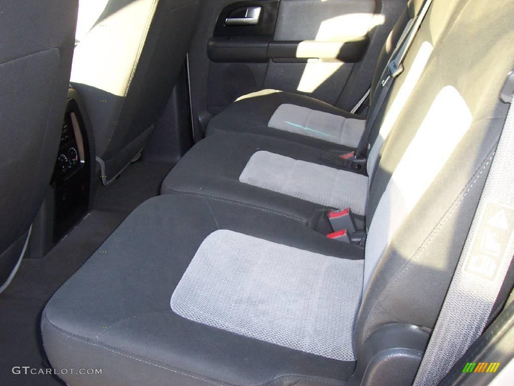 2003 Expedition XLT - Silver Birch Metallic / Flint Grey photo #11