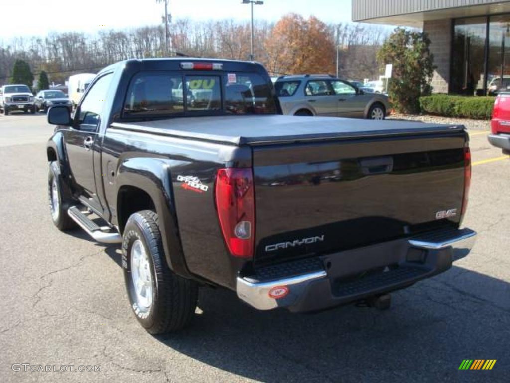 2006 Canyon SLE Regular Cab 4x4 - Onyx Black / Dark Pewter photo #2