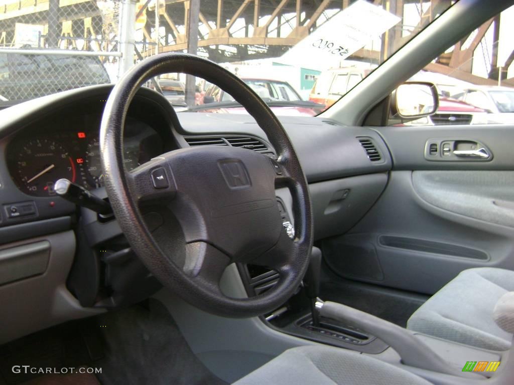 1996 Accord LX V6 Sedan - Dark Eucalyptus Green Pearl Metallic / Gray photo #16