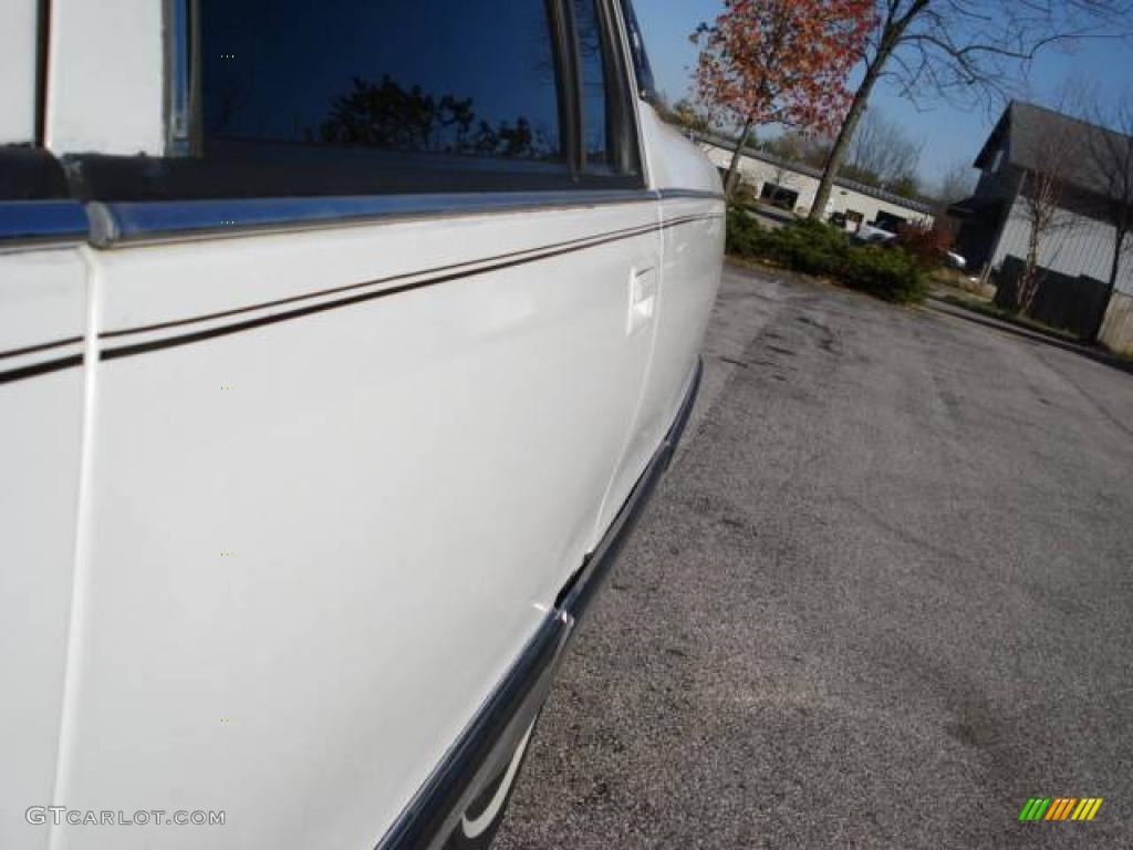 1994 Fleetwood Limousine - White / Black photo #12