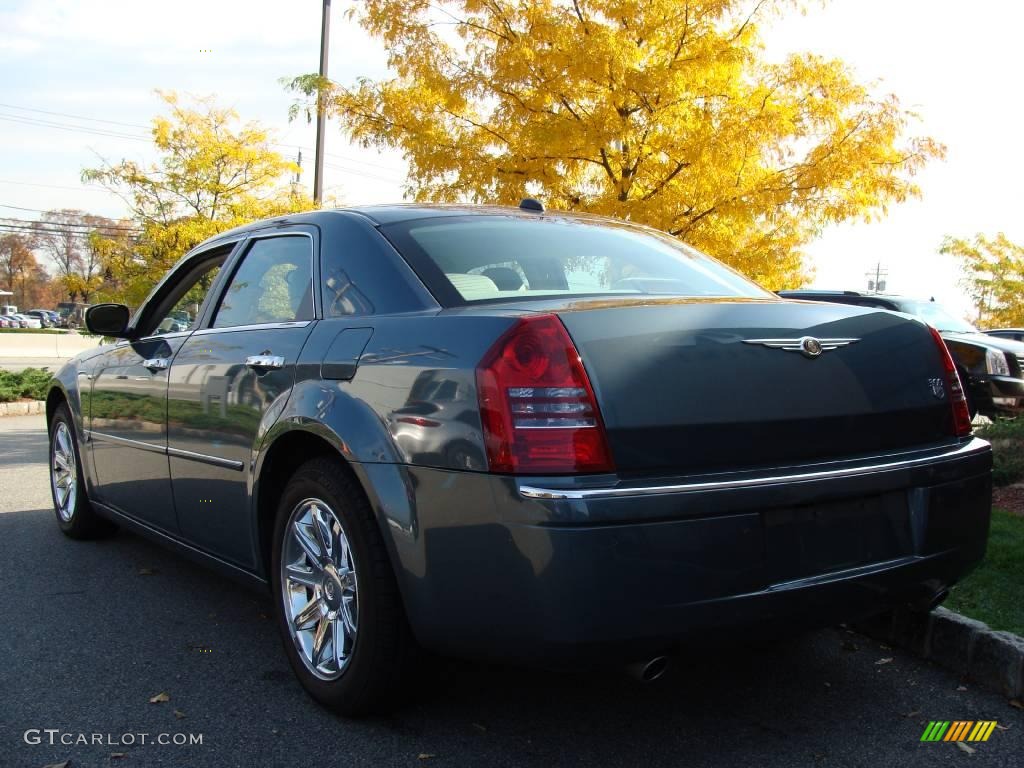 2005 300 C HEMI - Magnesium Pearl / Dark Slate Gray/Medium Slate Gray photo #5