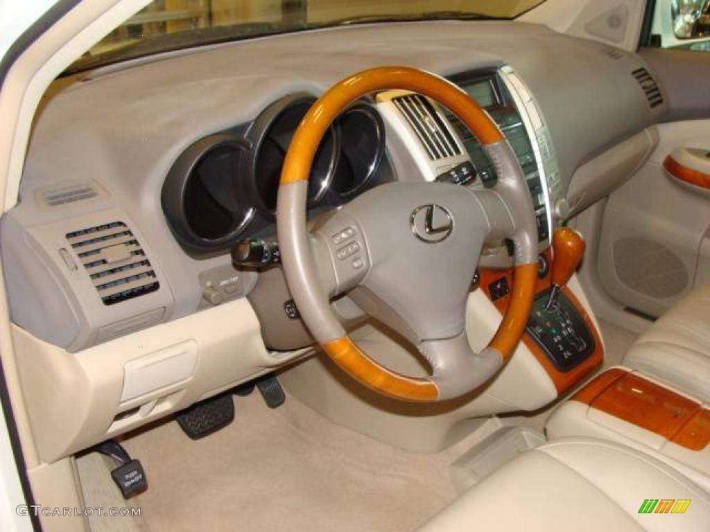 2006 RX 330 AWD - Crystal White Pearl / Ivory photo #11