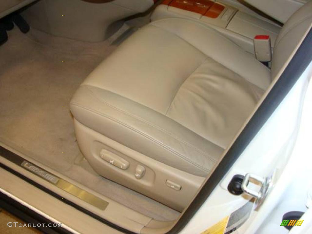 2006 RX 330 AWD - Crystal White Pearl / Ivory photo #12