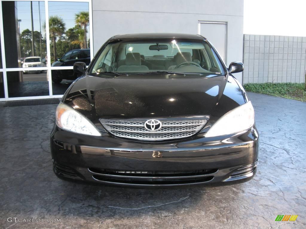 2004 Camry LE - Black / Stone photo #4