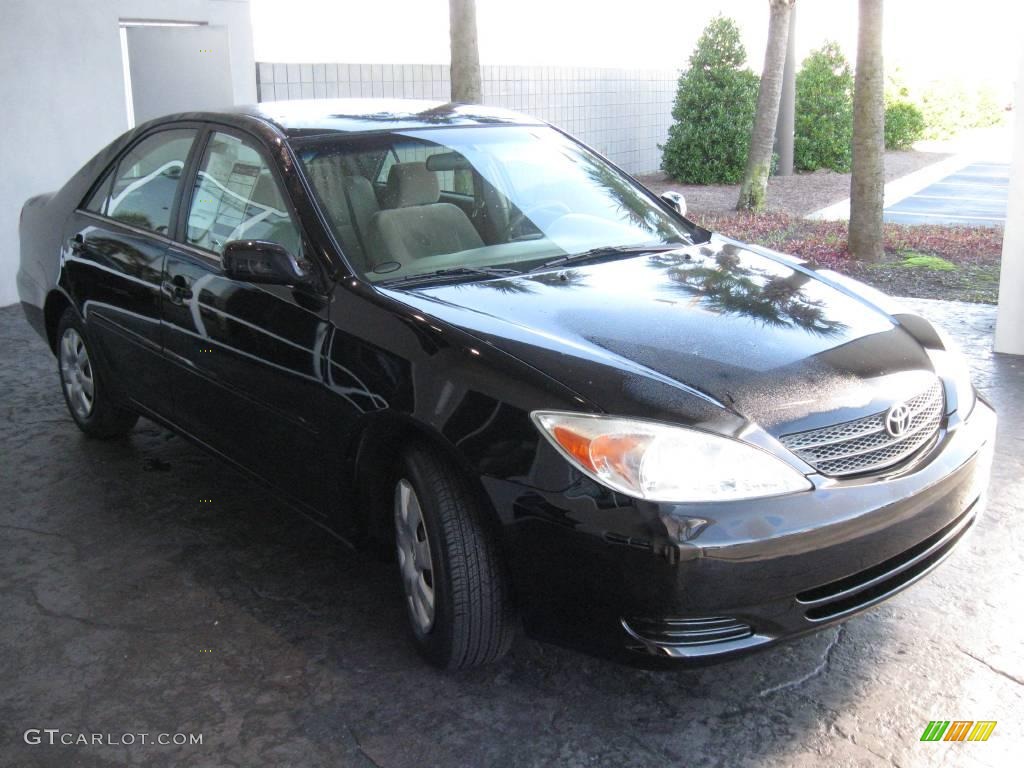 2004 Camry LE - Black / Stone photo #5