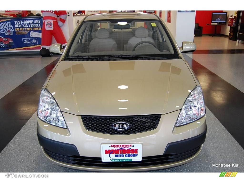 2009 Rio LX Sedan - Cashmere Beige / Beige photo #10