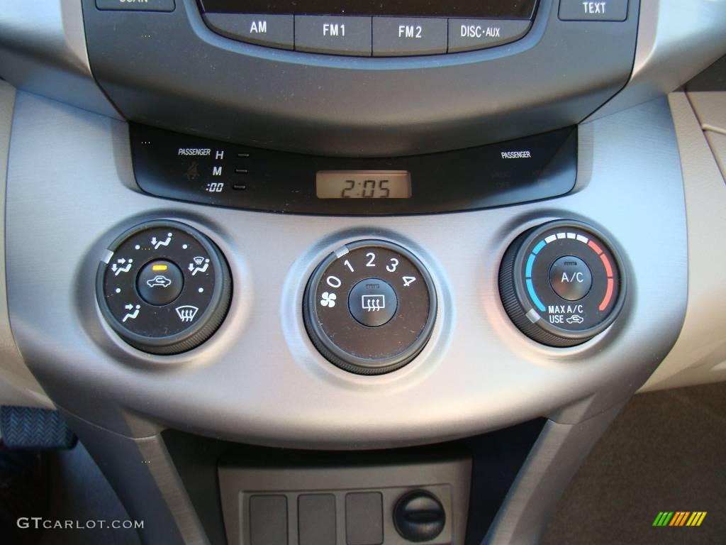 2006 RAV4  - Beige Metallic / Taupe photo #20