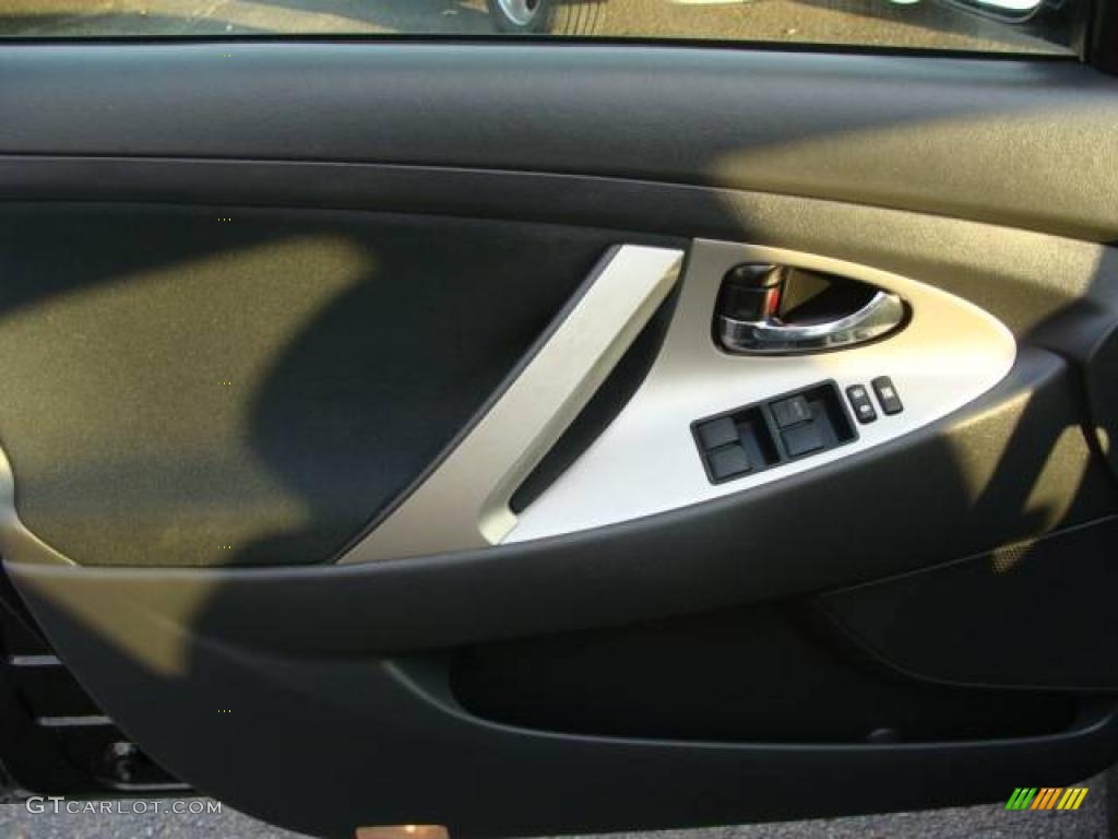 2007 Camry SE - Black / Dark Charcoal photo #6