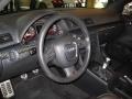 Phantom Black Pearl Effect - RS4 4.2 quattro Sedan Photo No. 16
