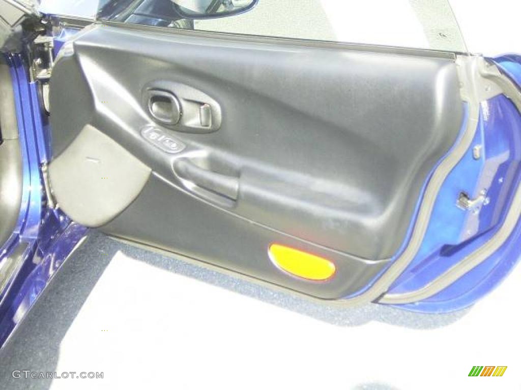 2004 Corvette Z06 - LeMans Blue Metallic / Black photo #14