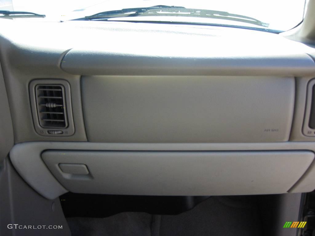 2005 Suburban 1500 LT - Sandstone Metallic / Tan/Neutral photo #16