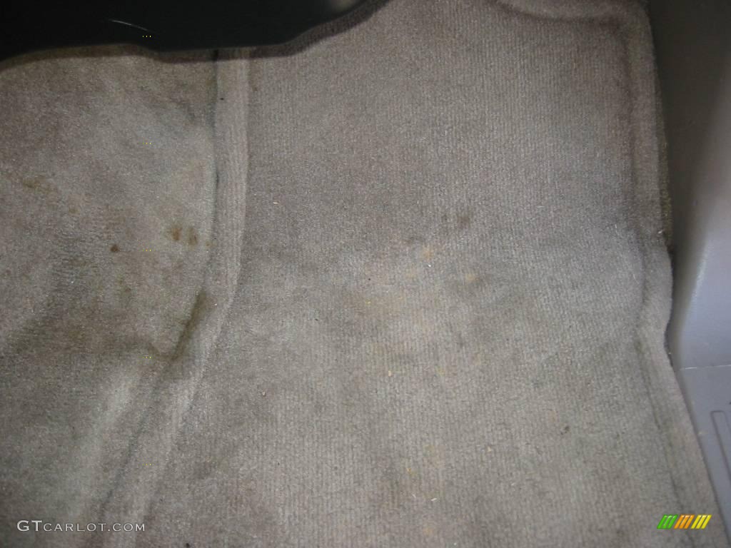 2005 Suburban 1500 LT - Sandstone Metallic / Tan/Neutral photo #17