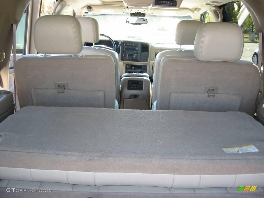 2005 Suburban 1500 LT - Sandstone Metallic / Tan/Neutral photo #24