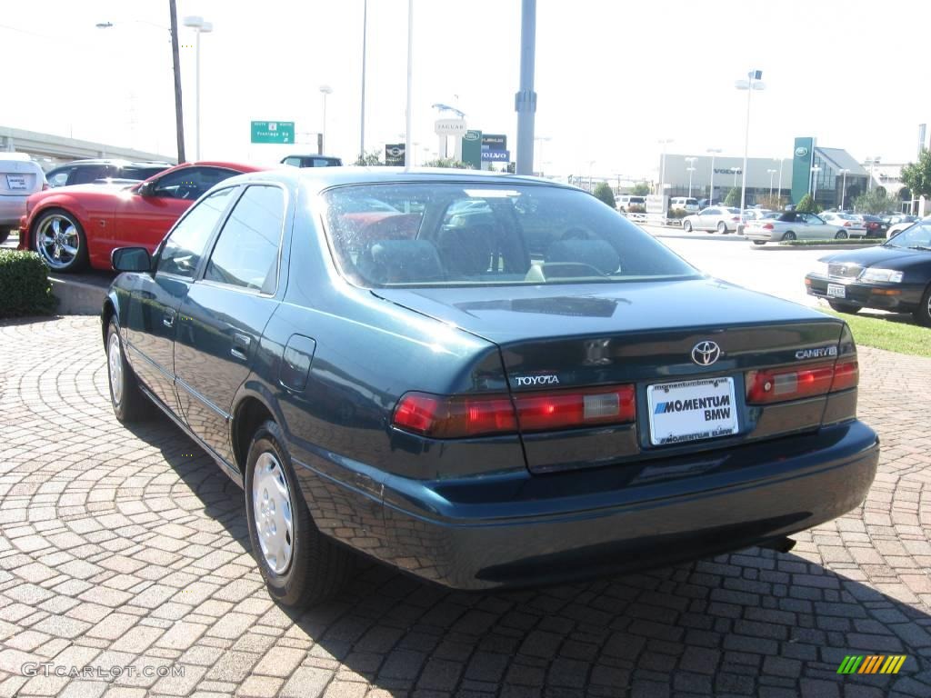 1998 Camry LE - Dark Green Metallic / Oak photo #5