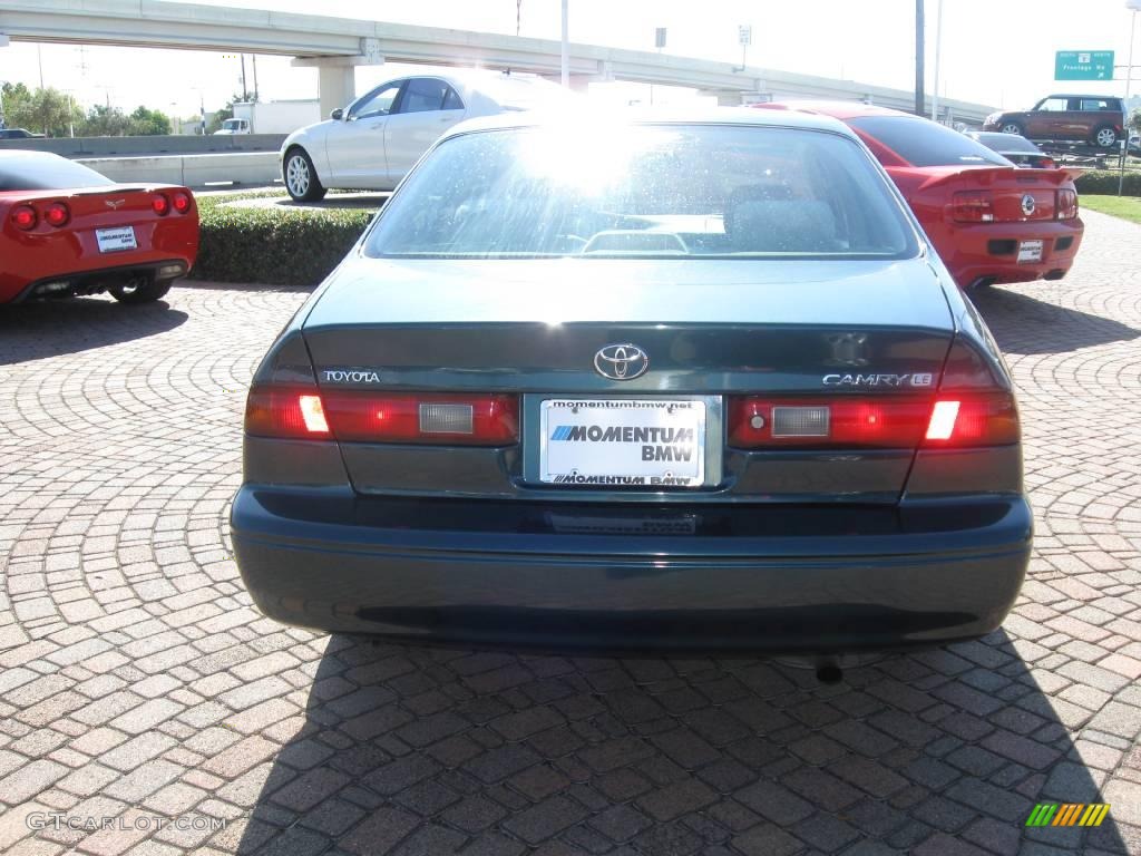 1998 Camry LE - Dark Green Metallic / Oak photo #6