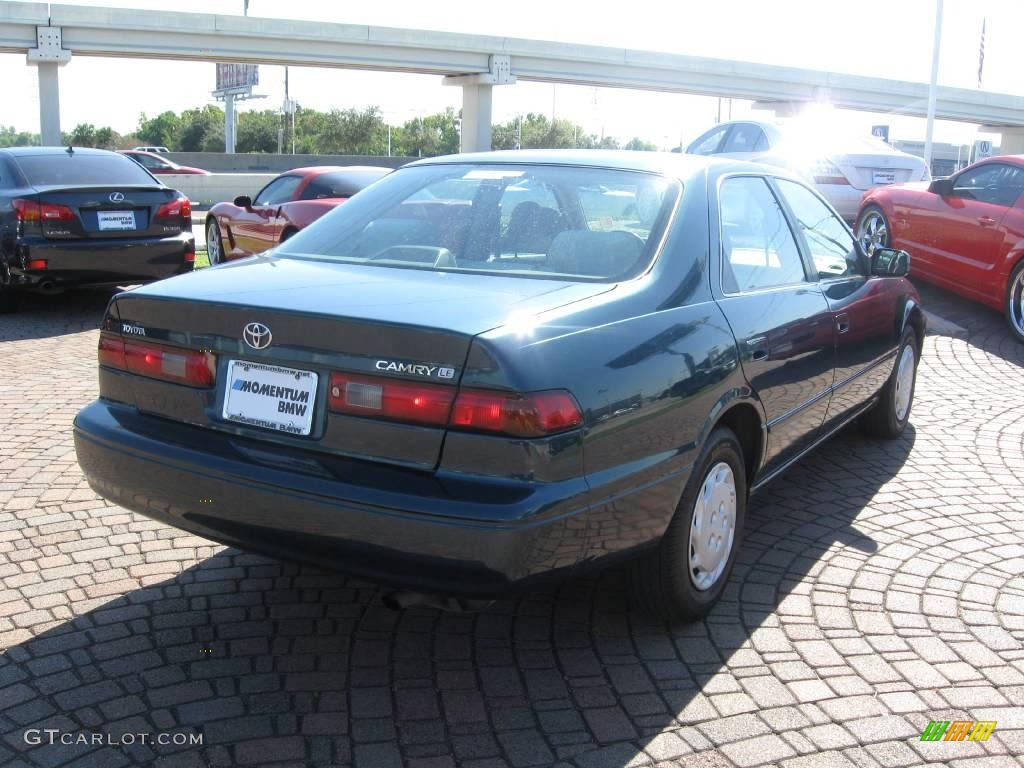1998 Camry LE - Dark Green Metallic / Oak photo #7
