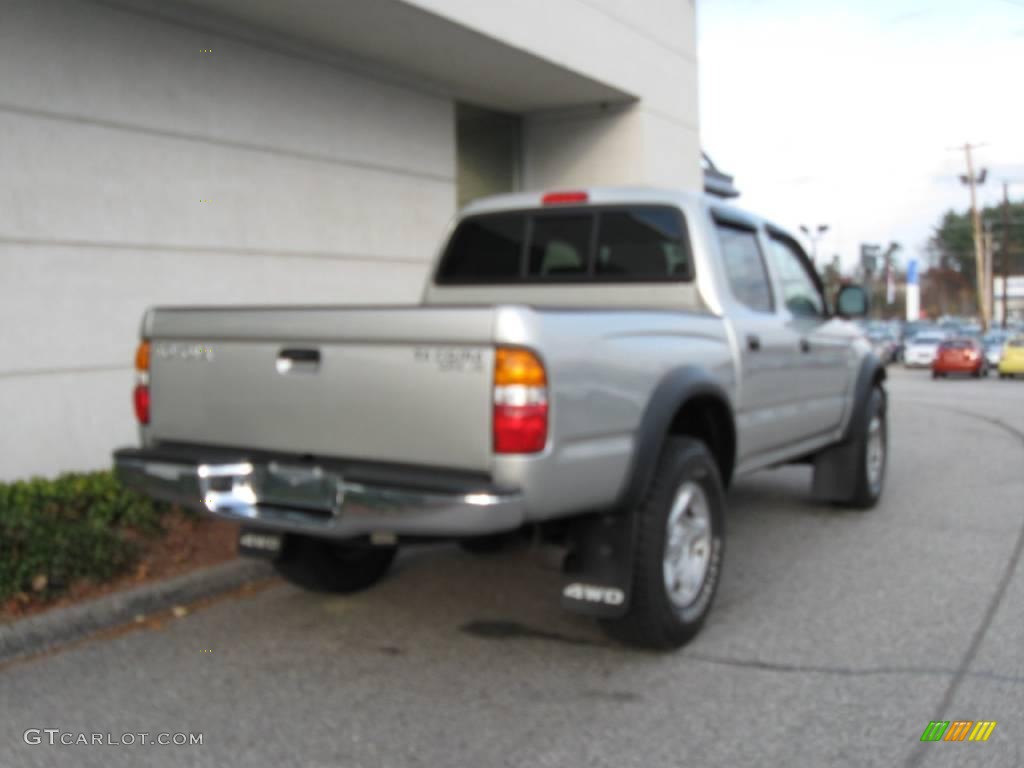 2004 Tacoma V6 Double Cab 4x4 - Lunar Mist Metallic / Charcoal photo #3