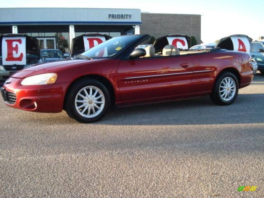 2001 Sebring LXi Convertible - Dark Garnet Red Pearlcoat / Sandstone photo #2