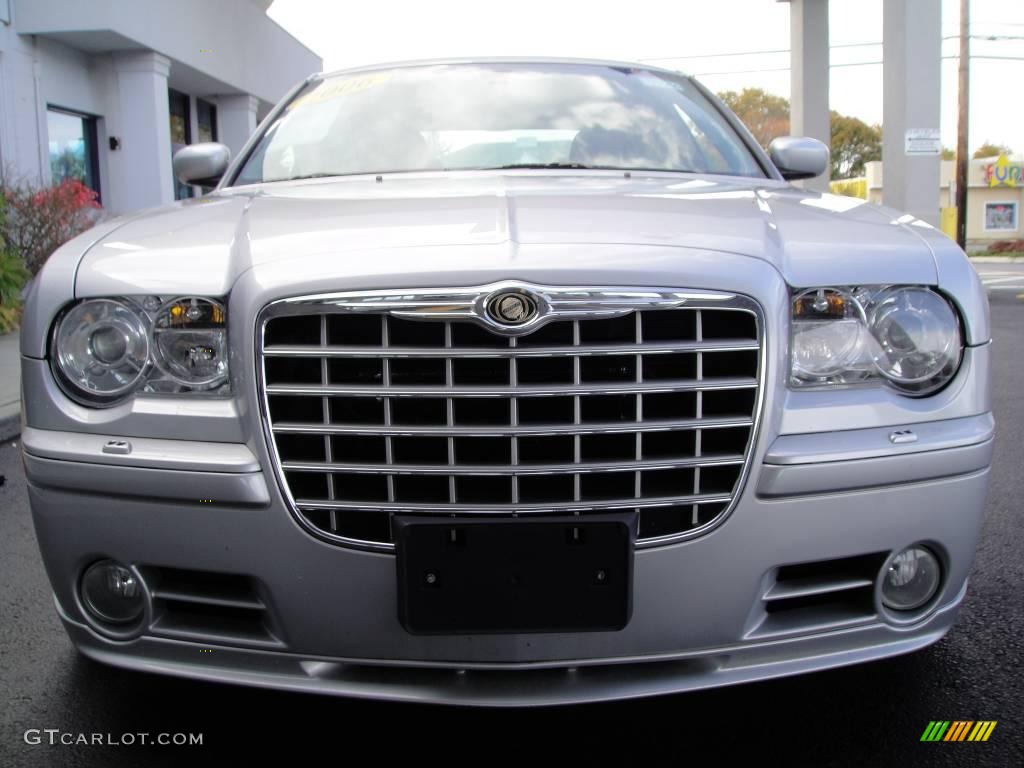 2006 300 C SRT8 - Bright Silver Metallic / Dark Slate Gray/Light Graystone photo #3