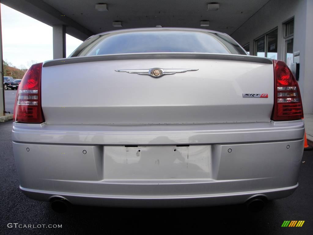 2006 300 C SRT8 - Bright Silver Metallic / Dark Slate Gray/Light Graystone photo #5
