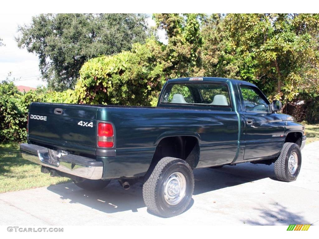 1999 Ram 2500 ST Regular Cab 4x4 - Emerald Green Pearl / Mist Gray photo #72