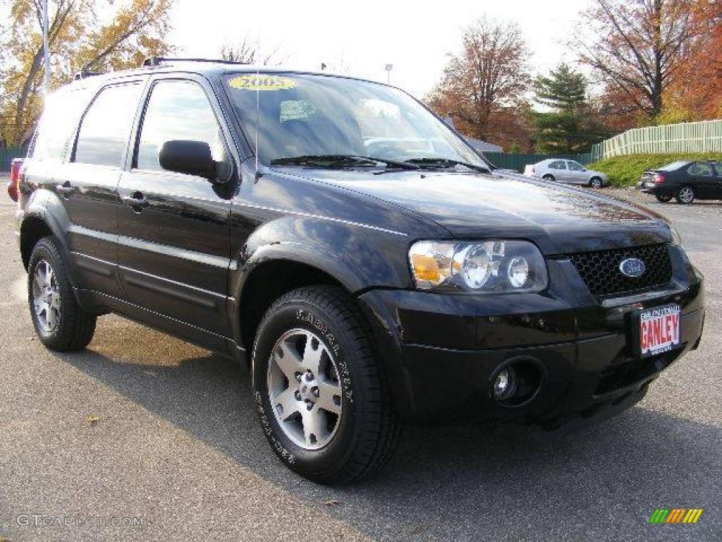 2005 Escape Limited 4WD - Black / Ebony Black photo #7