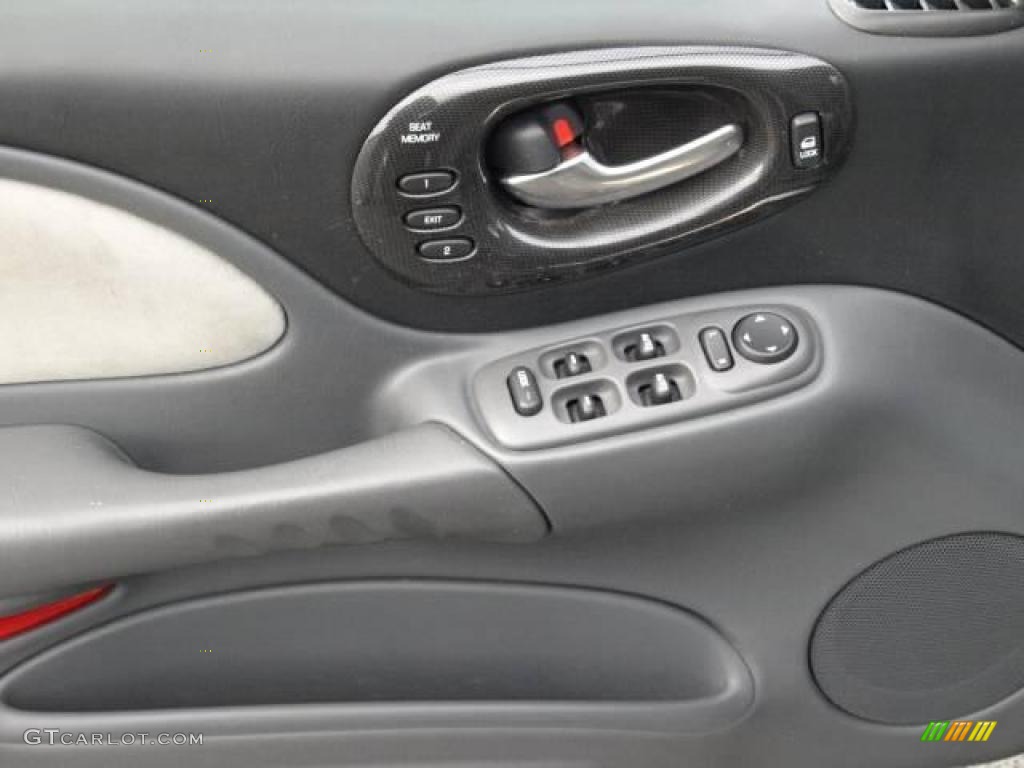 2004 Bonneville GXP - Black / Dark Pewter photo #10