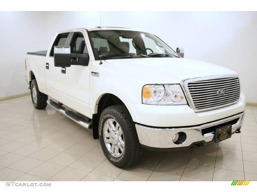 2008 F150 Lariat SuperCrew 4x4 - White Sand Tri-Coat / Black photo #1