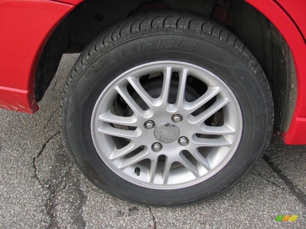 2007 Focus ZXW SES Wagon - Infra-Red / Charcoal/Light Flint photo #7