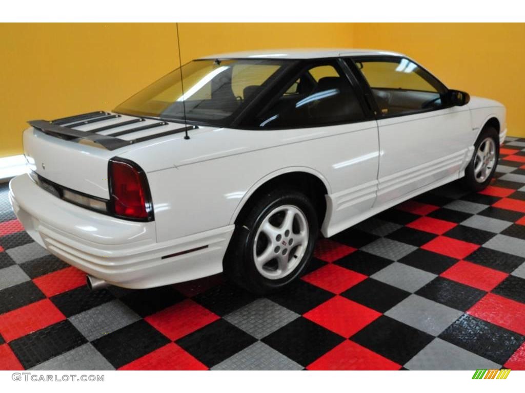 1995 Cutlass Supreme SL Coupe - White / Dark Gray photo #6