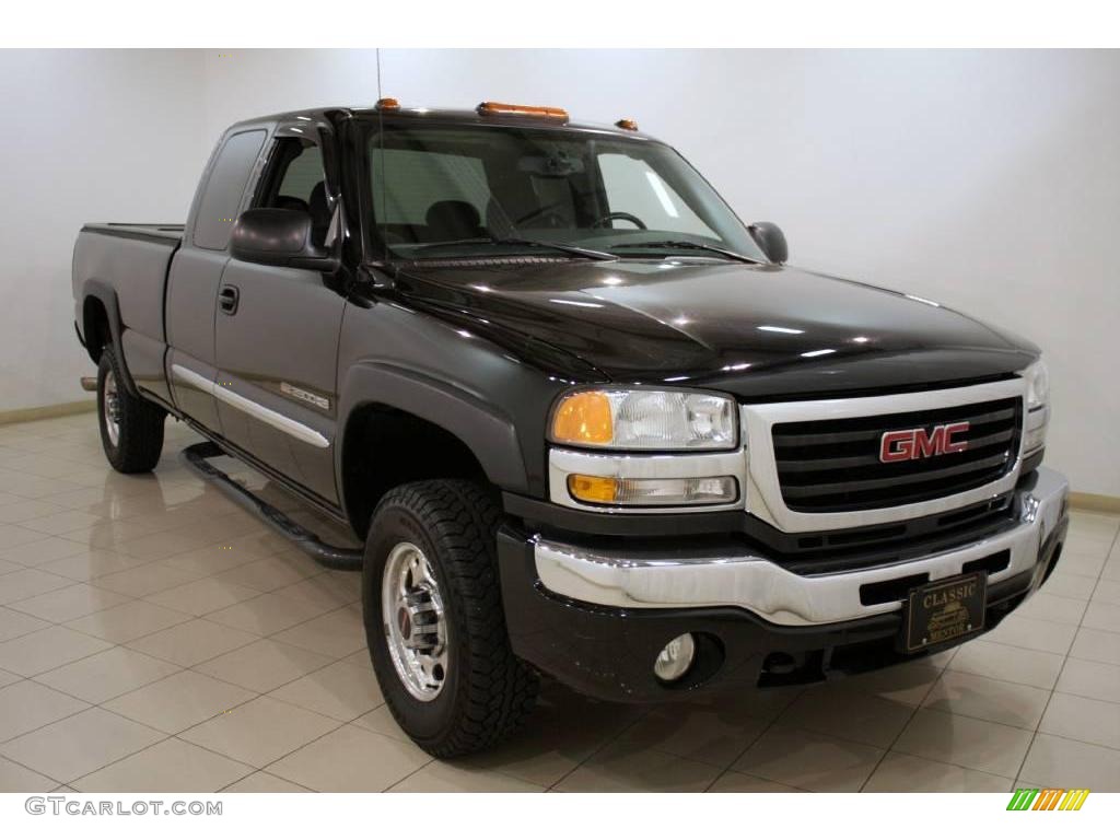 2004 Sierra 2500HD SLT Extended Cab 4x4 - Onyx Black / Dark Pewter photo #1