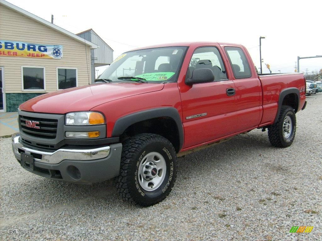 2005 Sierra 2500HD Extended Cab 4x4 - Fire Red / Dark Pewter photo #1