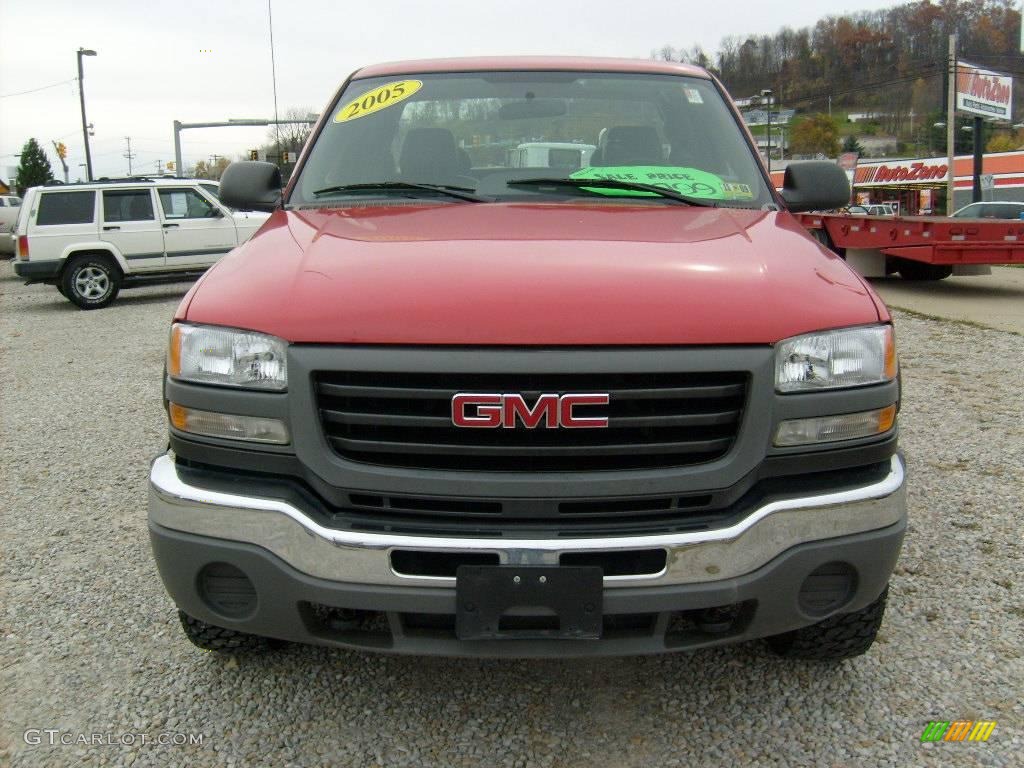 2005 Sierra 2500HD Extended Cab 4x4 - Fire Red / Dark Pewter photo #8