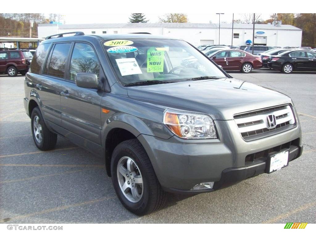 Aberdeen Green Metallic Honda Pilot