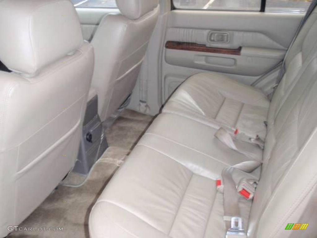 1999 QX4 4x4 - Tuscan Beige Metallic / Beige photo #15