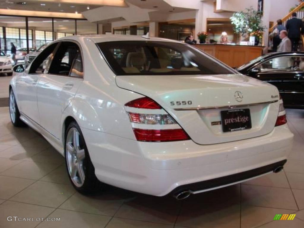 2009 S 550 4Matic Sedan - designo Mystic White / Oyster photo #4