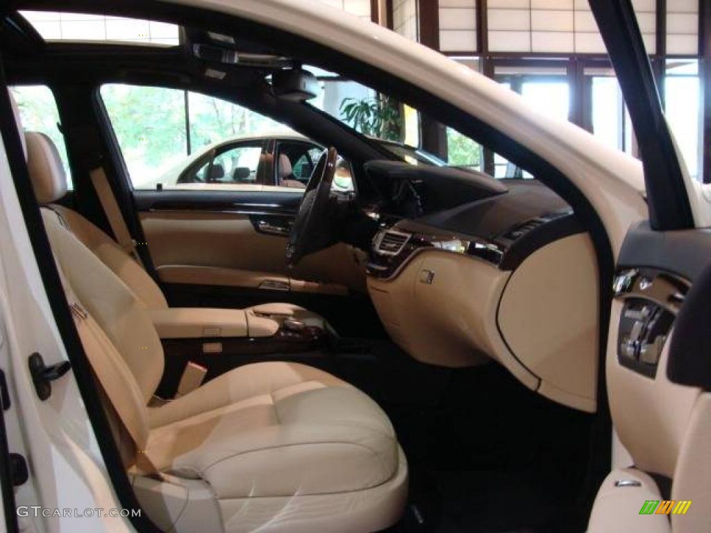 2009 S 550 4Matic Sedan - designo Mystic White / Oyster photo #9