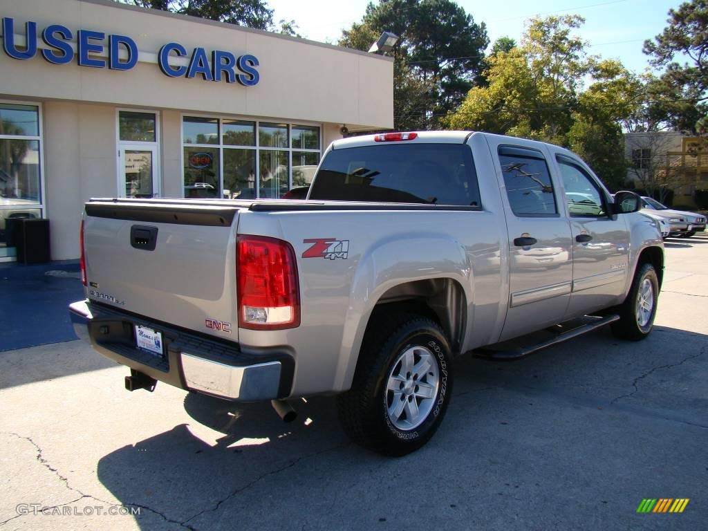 2008 Sierra 1500 SLE Crew Cab 4x4 - Silver Birch Metallic / Light Titanium photo #9
