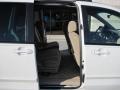 Pure White - MPV LX Photo No. 10
