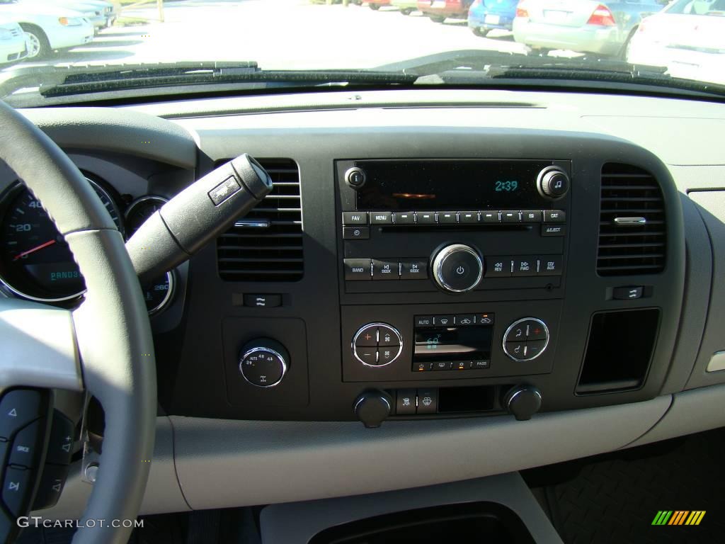 2008 Sierra 1500 SLE Crew Cab 4x4 - Silver Birch Metallic / Light Titanium photo #19