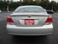 Lunar Mist Metallic - Camry LE Photo No. 17