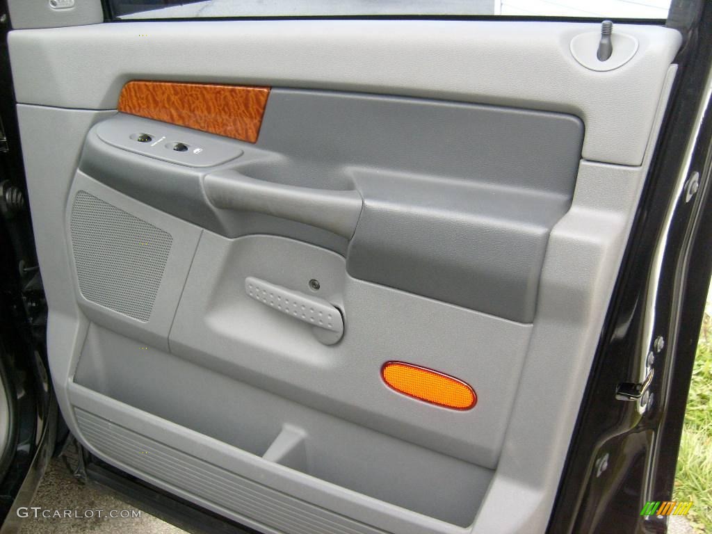 2007 Ram 1500 Laramie Quad Cab 4x4 - Brilliant Black Crystal Pearl / Medium Slate Gray photo #20