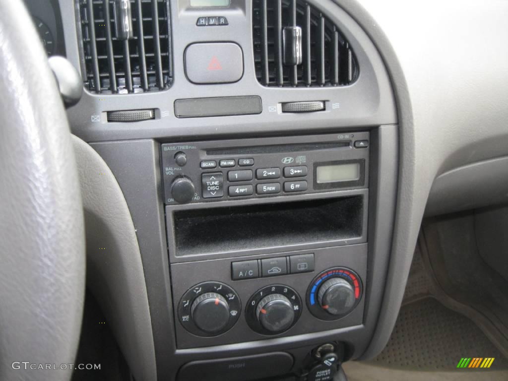 2006 Elantra GLS Sedan - Champagne Beige / Beige photo #7