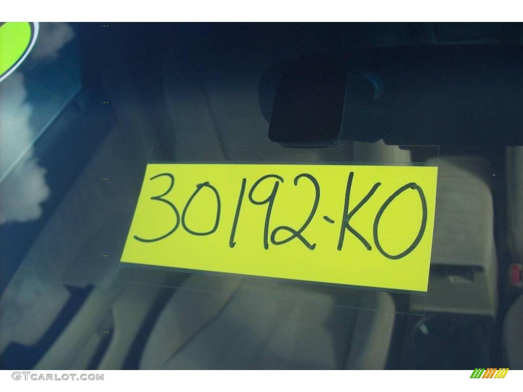 2007 Accord SE Sedan - Taffeta White / Ivory photo #25