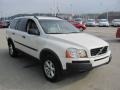 White - XC90 2.5T AWD Photo No. 9