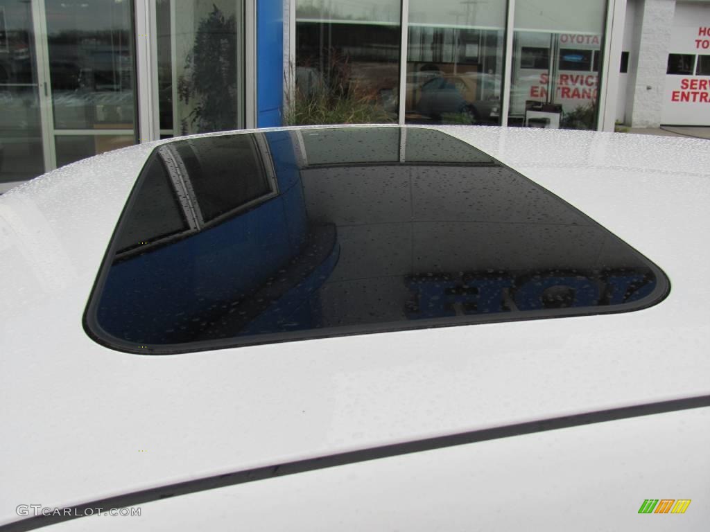 2004 Golf GLS 4 Door - Candy White / Black photo #4