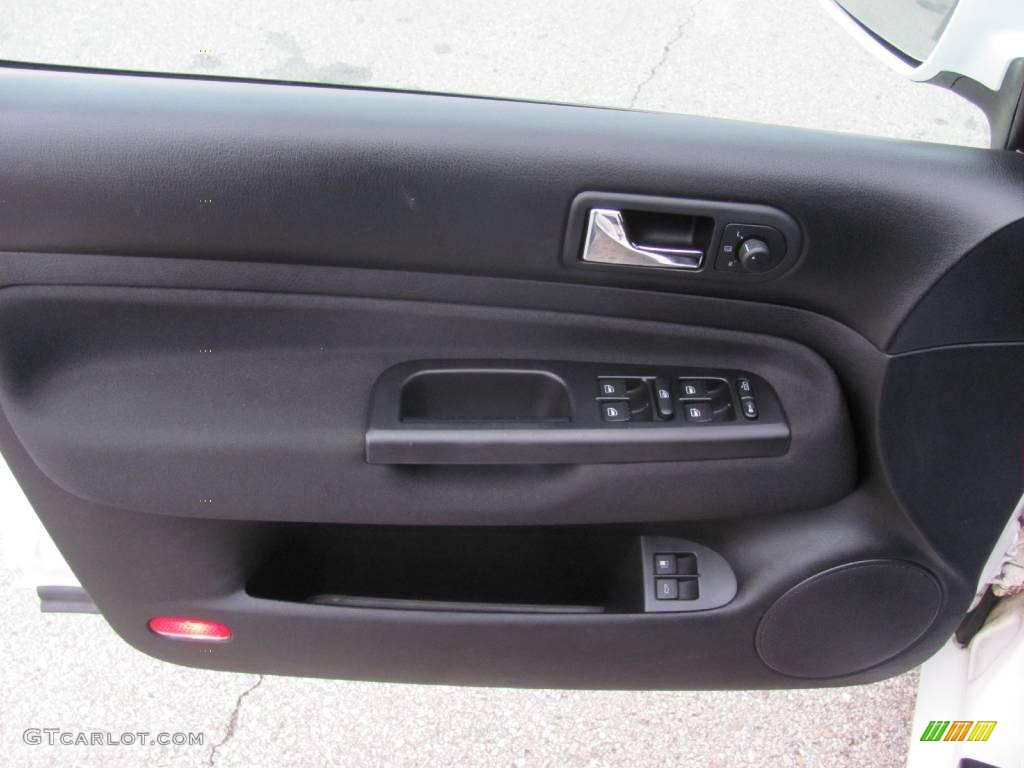 2004 Golf GLS 4 Door - Candy White / Black photo #12